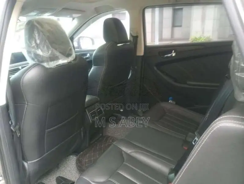 DFSK Glory I-Auto 2023 SUV (Used)