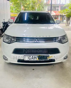 Mitsubishi Outlander 2015 SUV (Used)