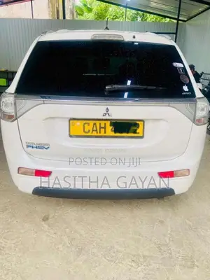 Mitsubishi Outlander 2015 SUV (Used)