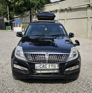 Micro Rexton 2014 SUV (Used)