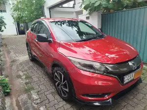 Honda Vezel 2017 SUV (Used)