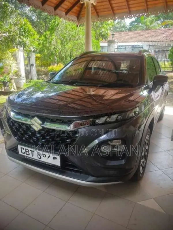 Suzuki Fronx 2025 SUV (Used)