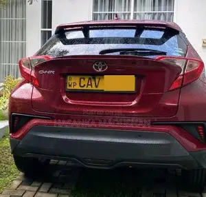 Toyota CHR 2017 SUV (Used)