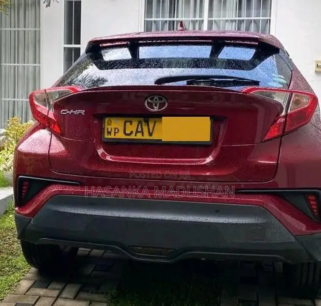 Toyota CHR 2017 SUV (Used)