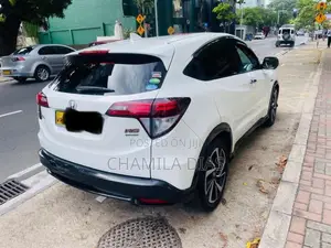 Honda Vezel RS Sensing 2018 SUV (Used)