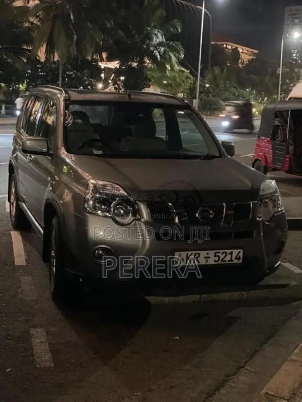Nissan X-trail 2011 SUV (Used)