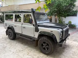 Land-Rover Defender 1976 SUV (Used)
