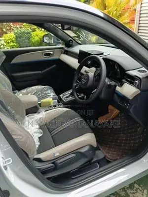 Honda Vezel Z Play 2025 SUV Brand New