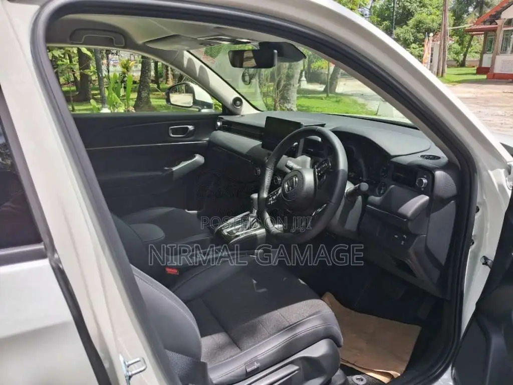 Honda VEZEL Z Premium UR 2025 SUV Unregistered (Recondition)