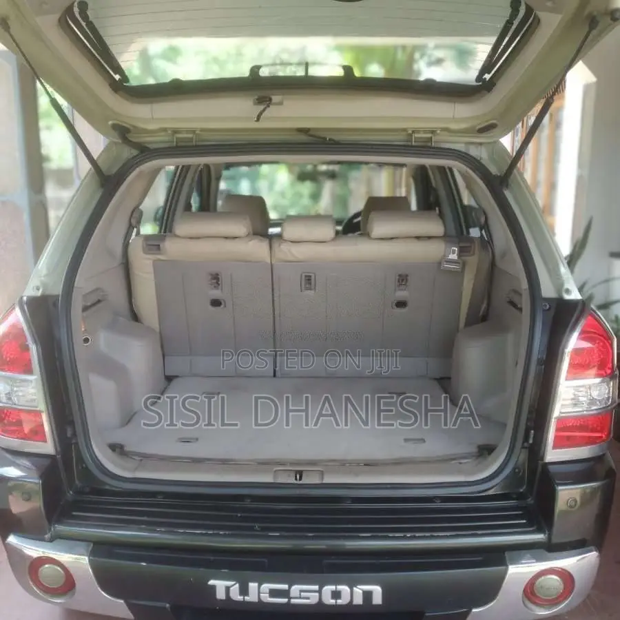 Hyundai TUCSON 2006 SUV (Used)