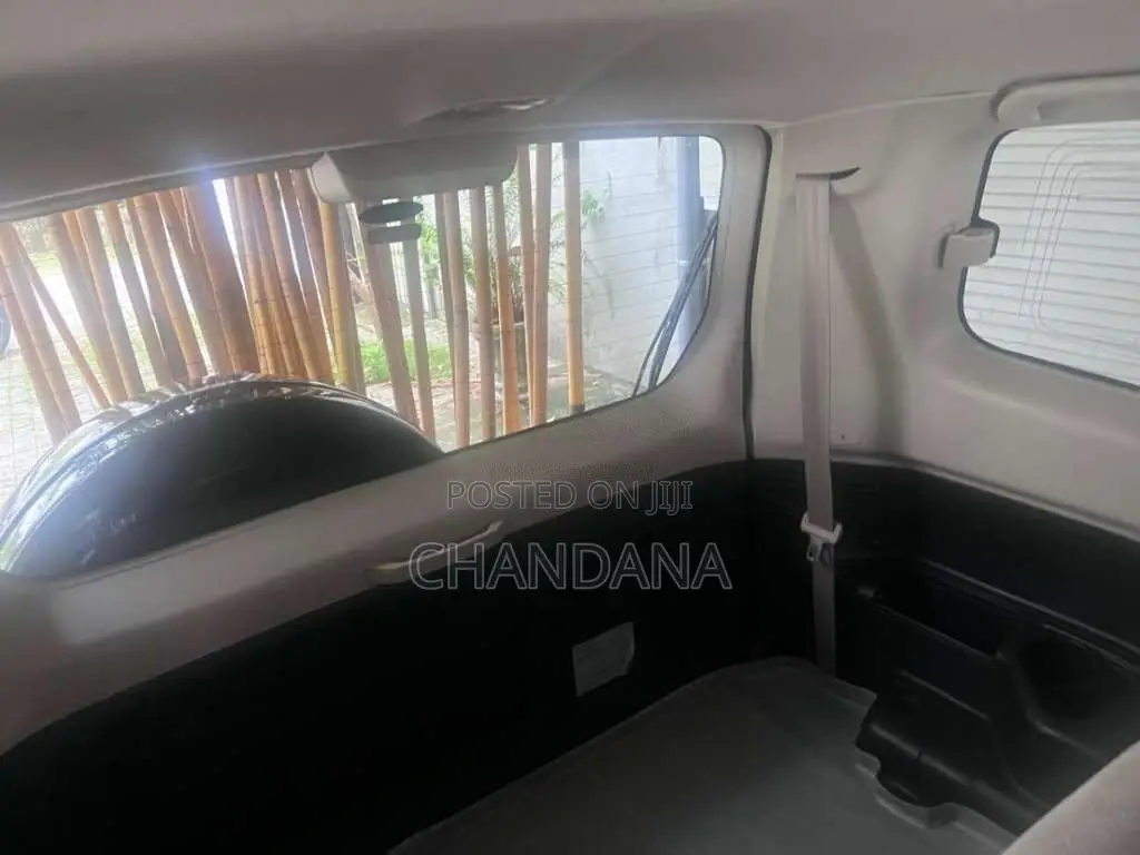 Mitsubishi Montero 2004 SUV (Used)