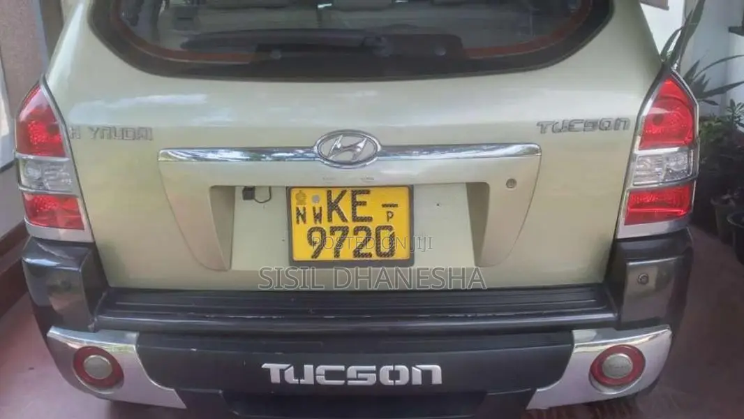 Hyundai TUCSON 2006 SUV (Used)