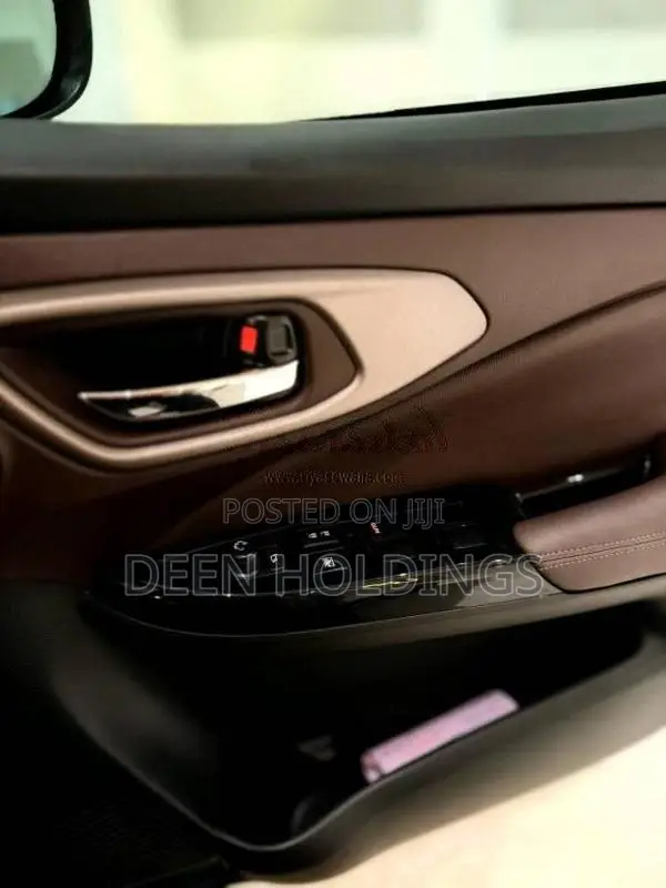 Toyota TAISOR V GRADE 2026 SUV Brand New