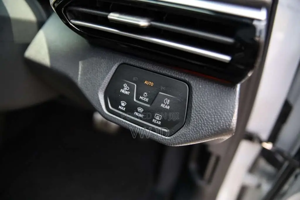 Volkswagen ID5 Pro 2023 SUV (Used)