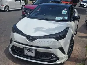 Toyota CHR NGX 102WD 2018 SUV (Used)