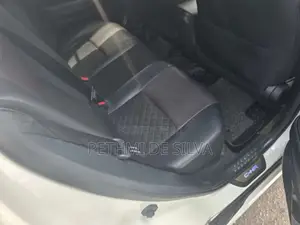 Toyota CHR NGX 102WD 2018 SUV (Used)