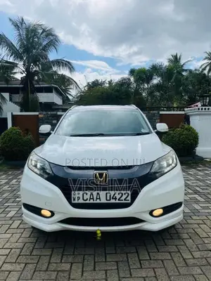 Honda Vezel 2014 SUV (Used)