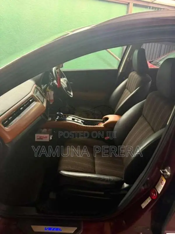 Honda Vezel 2014 SUV (Used)