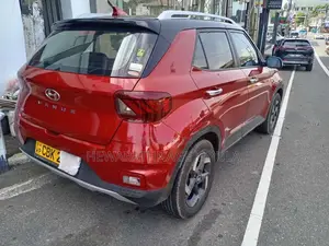 Hyundai Venue Sx 2019 SUV (Used)