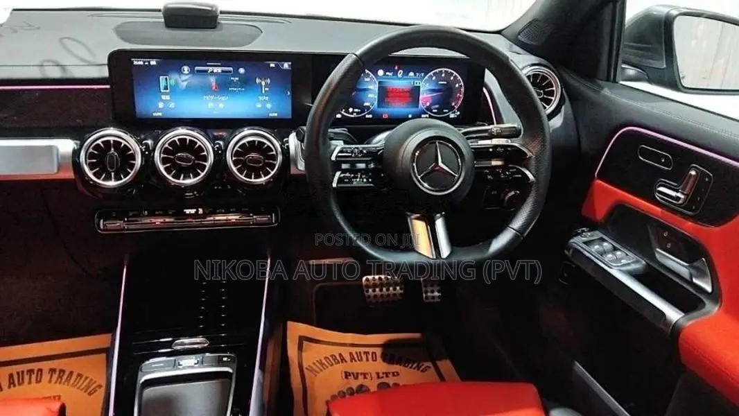 Mercedes-Benz GLB 180 2024 SUV Unregistered (Recondition)