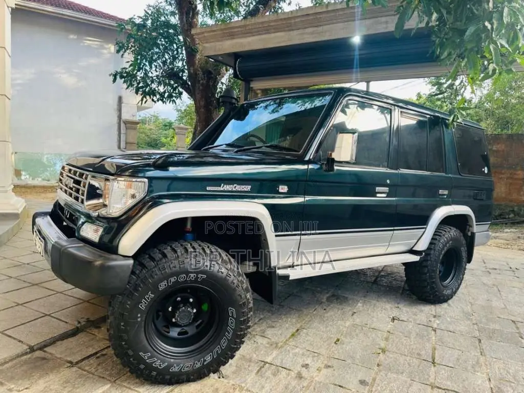Toyota Land Cruiser 70 1987 SUV (Used)