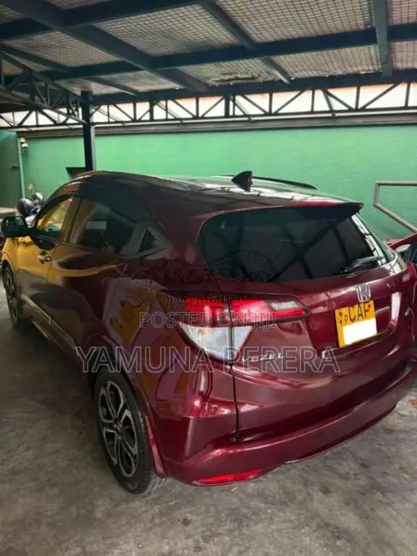 Honda Vezel 2014 SUV (Used)