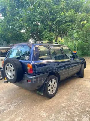 Toyota RAV4 1996 SUV (Used)