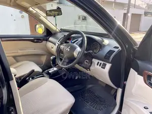 Mitsubishi Montero Sport 2012 SUV (Used)