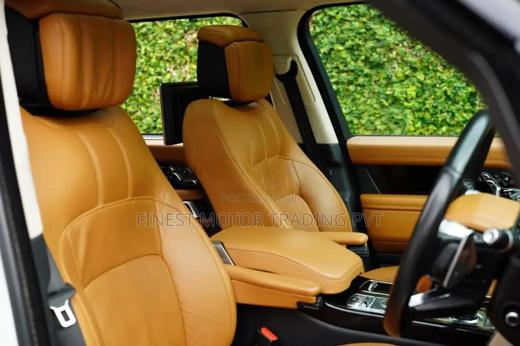 Range-Rover Vogue LWBbiography 2019 SUV (Used)