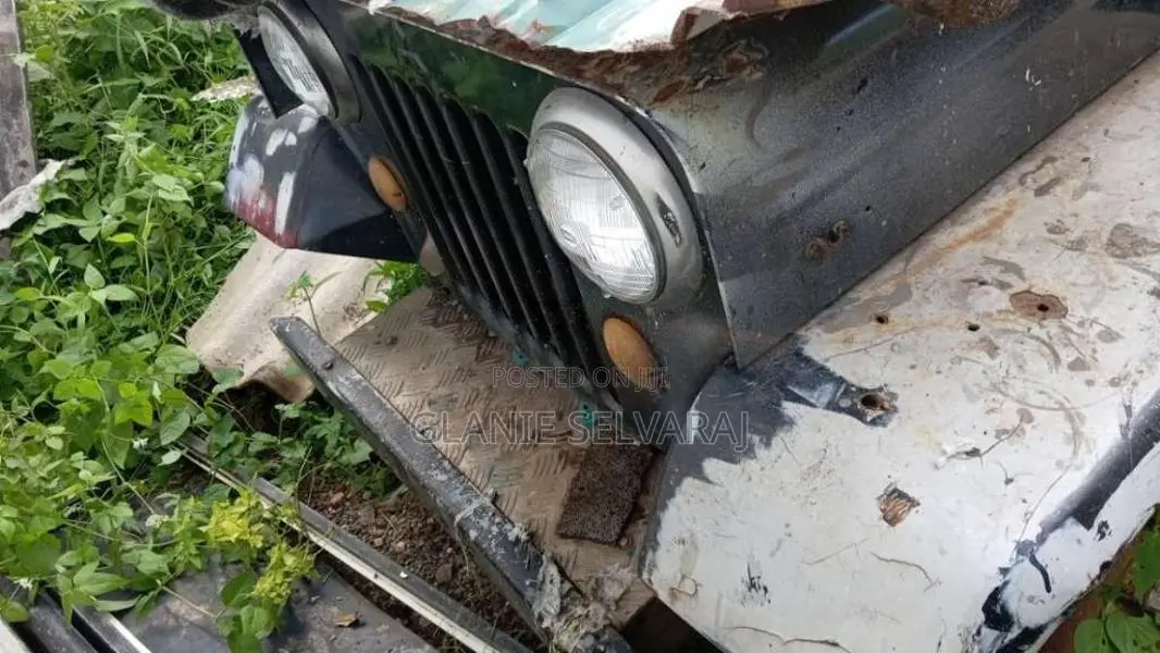 Mitsubishi 4DR5 1978 SUV (Used)