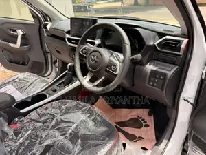 Toyota Raize 2025 SUV Brand New