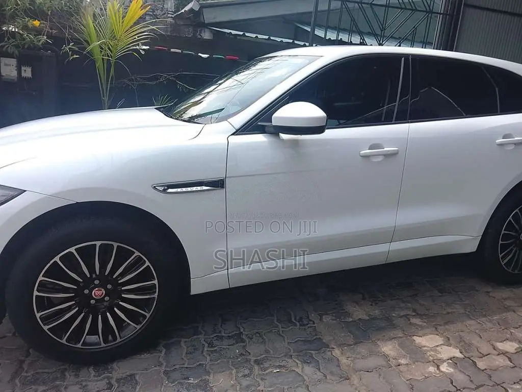 Jaguar F Pace 2017 SUV (Used)