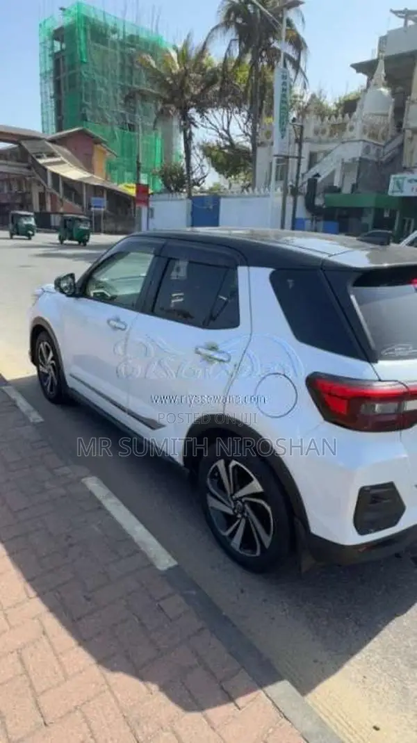 Toyota Raize 2020 SUV (Used)