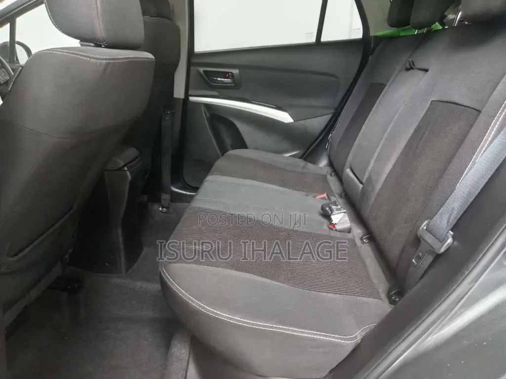 Suzuki S Cross 2018 SUV (Used)