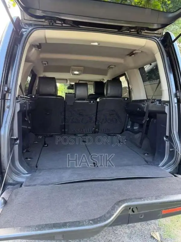 Land-Rover Discovery 4 2012 SUV (Used)
