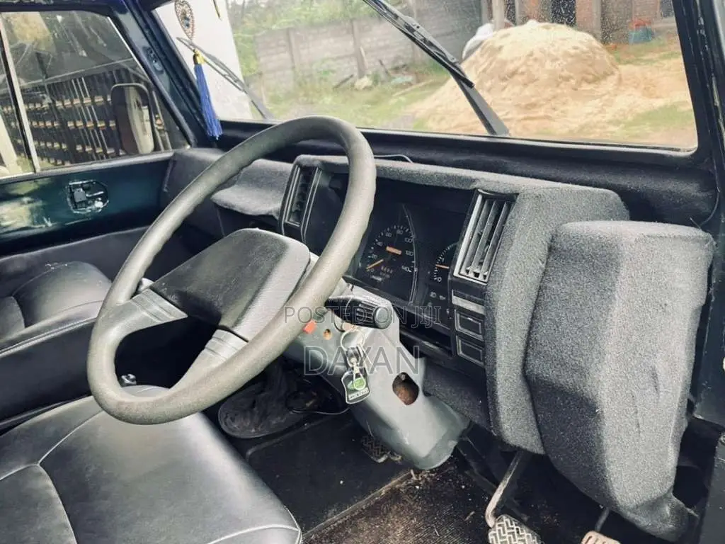 Land-Rover Defender 110 1960 SUV (Used)