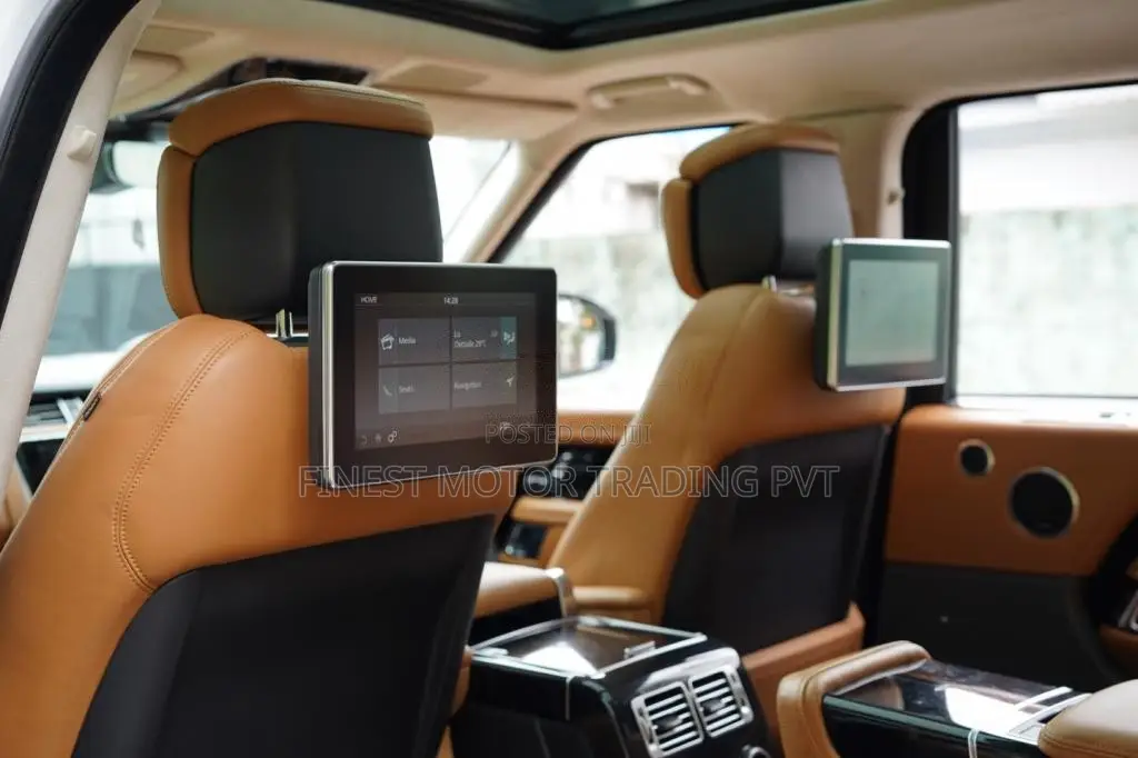 Range-Rover Vogue LWBbiography 2019 SUV (Used)
