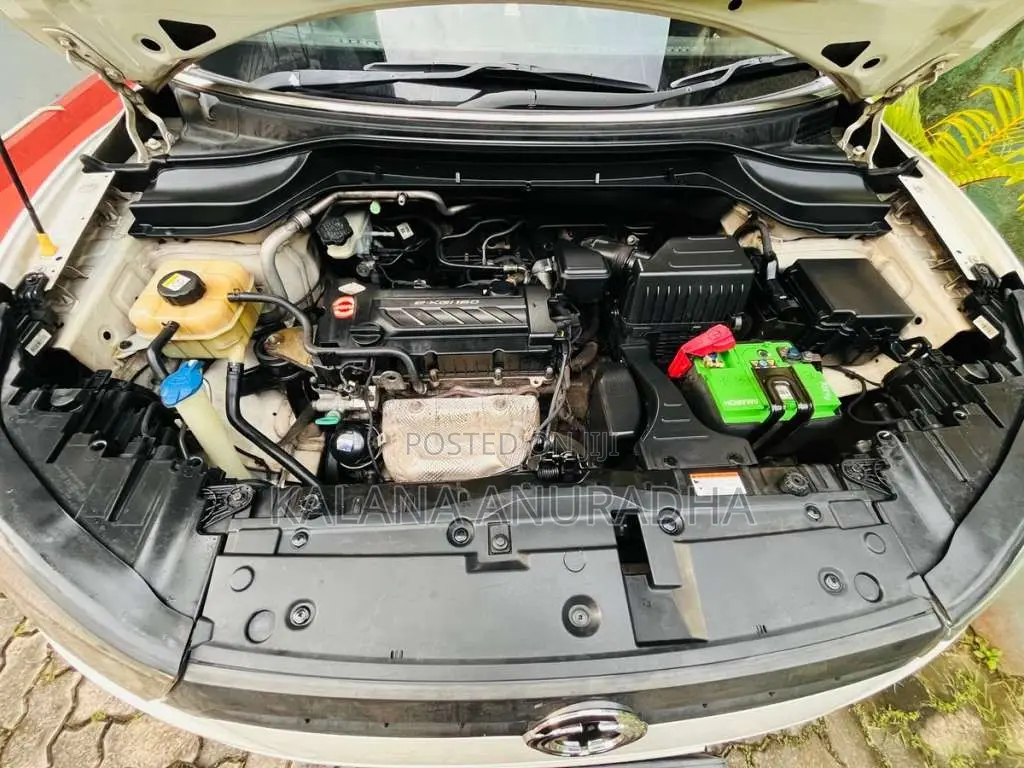 Micro Tivoli 2016 SUV (Used)