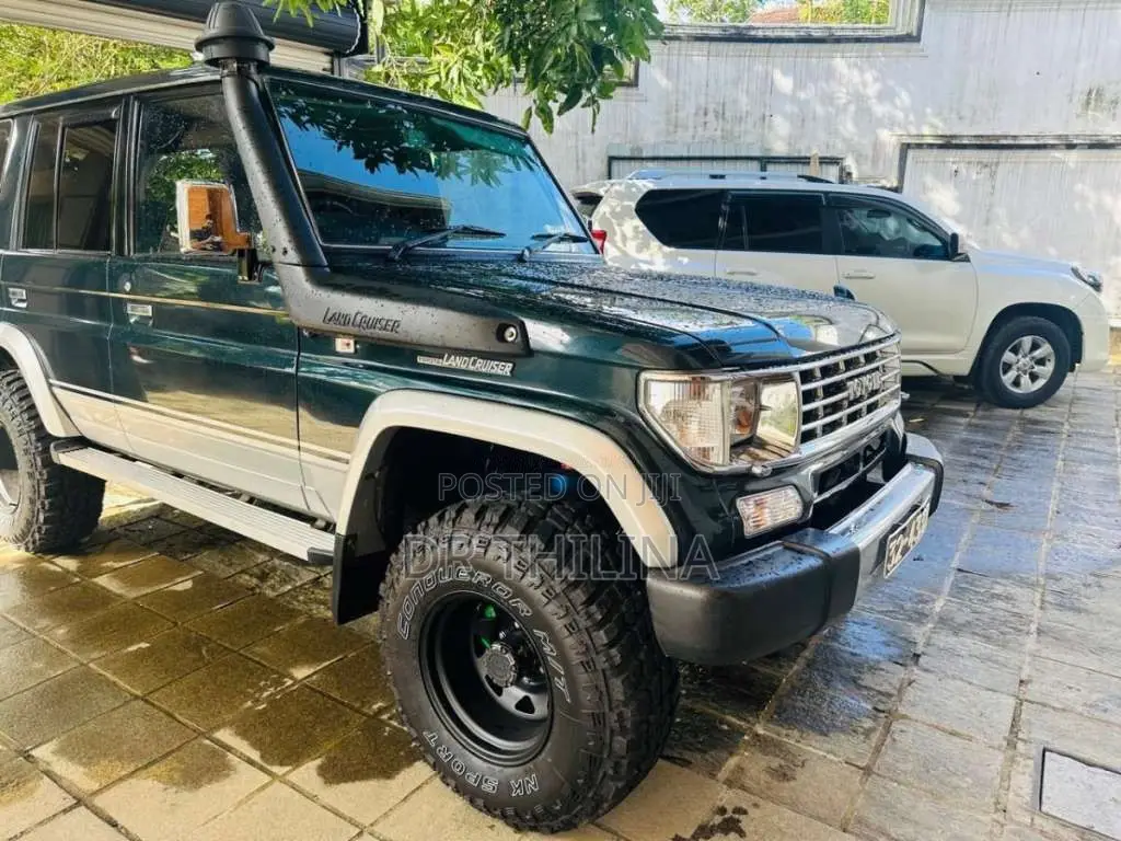Toyota Land Cruiser 70 1987 SUV (Used)