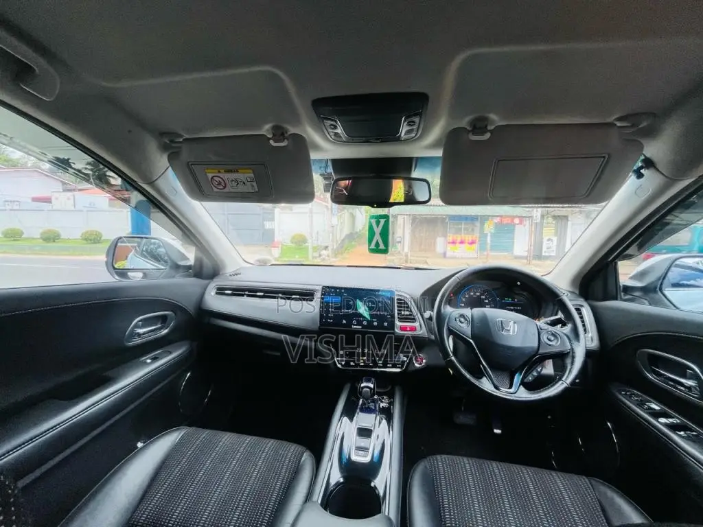 Honda Vezel 2014 SUV (Used)