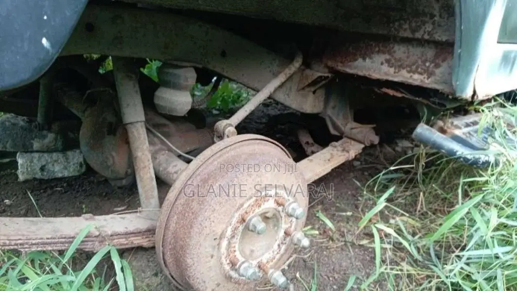 Mitsubishi 4DR5 1978 SUV (Used)