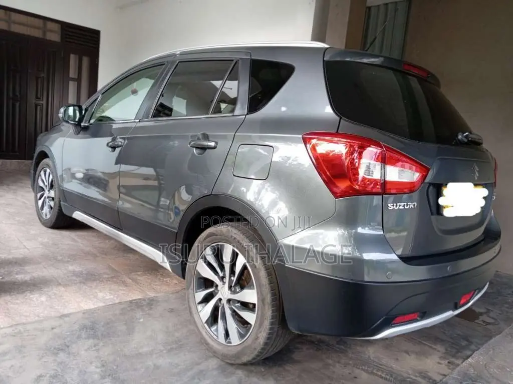 Suzuki S Cross 2018 SUV (Used)
