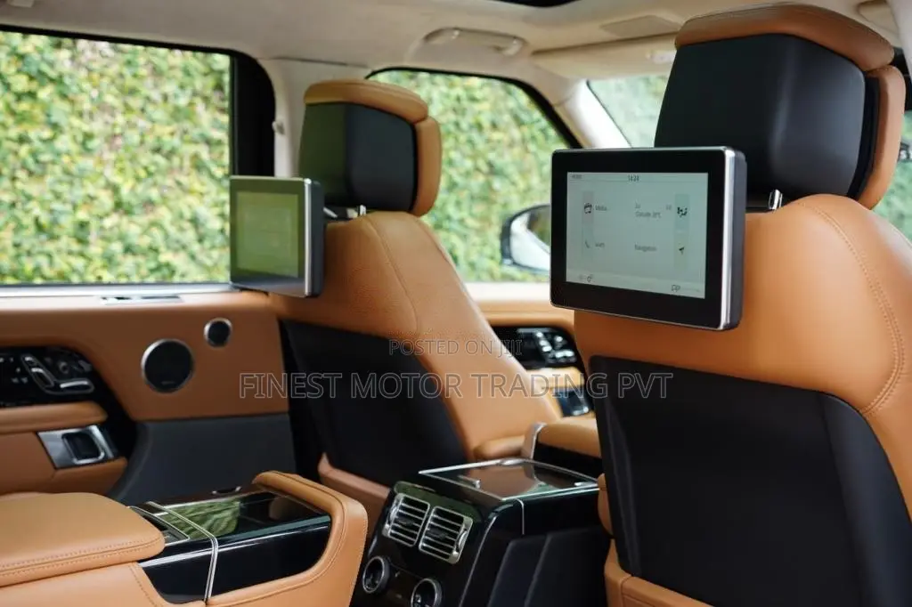 Range-Rover Vogue LWBbiography 2019 SUV (Used)