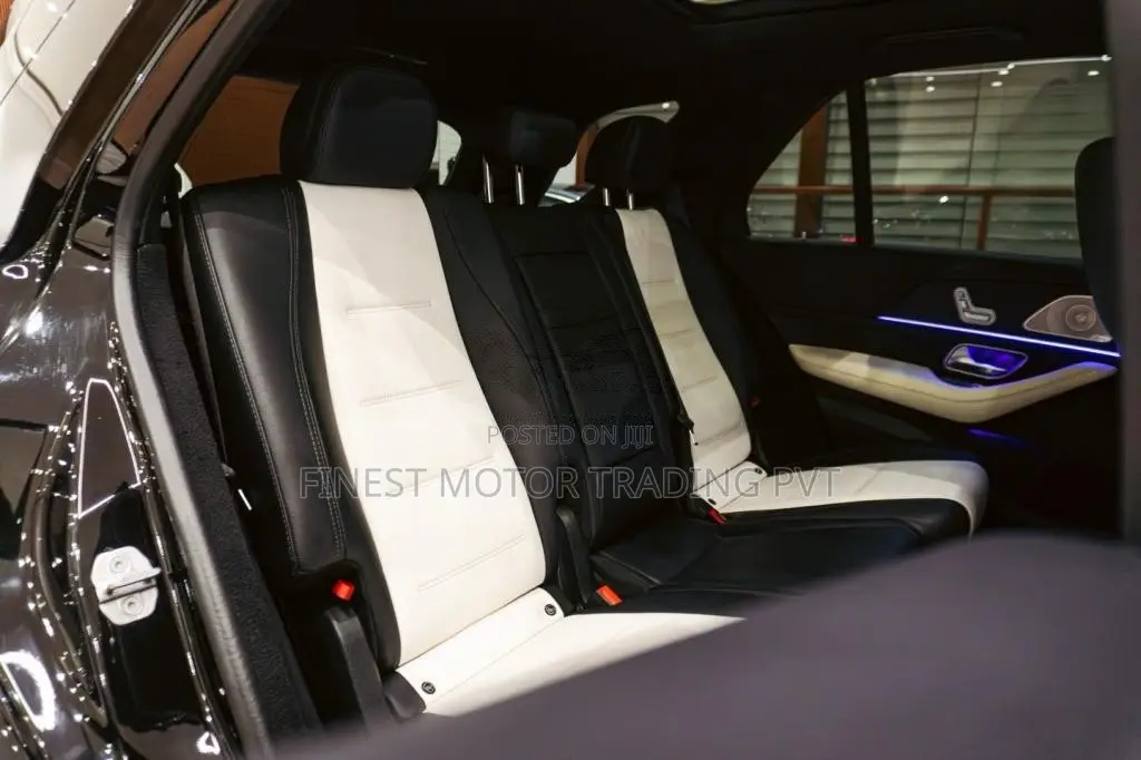 Mercedes-Benz GLE300d AMG Premium Plus 2019 SUV (Used)