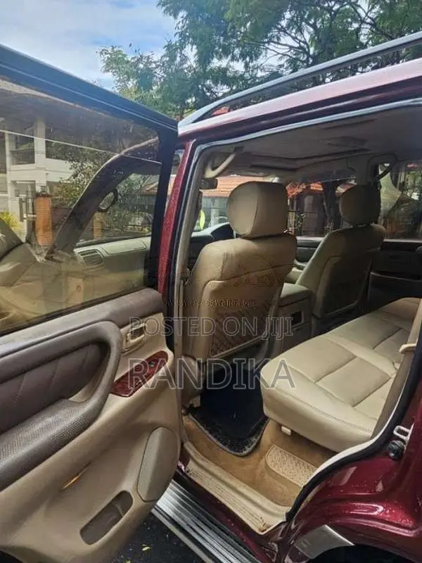 Toyota Land Cruiser Sahara 100 1999 SUV (Used)