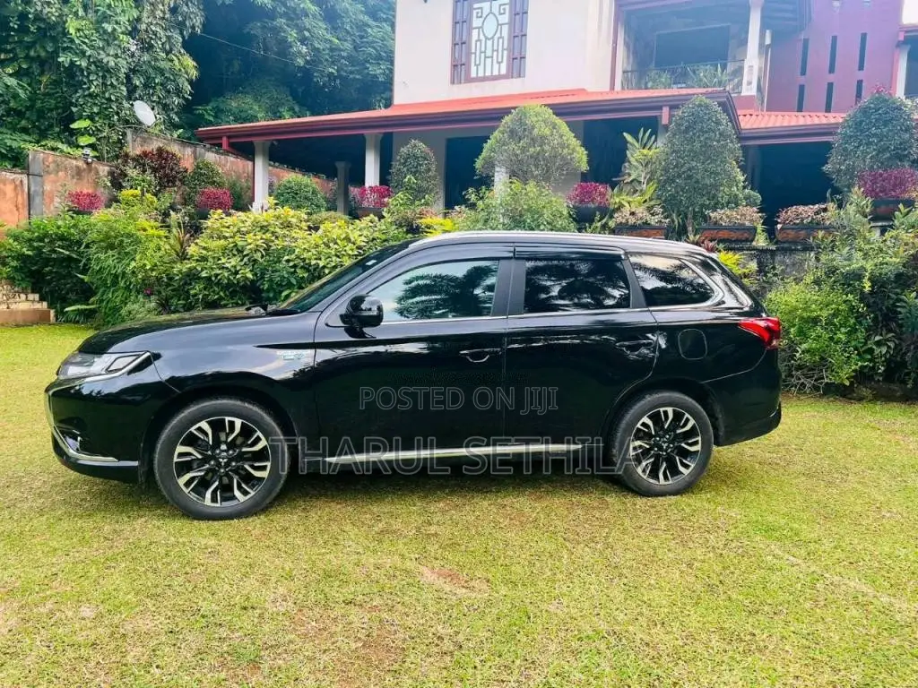 Mitsubishi Outlander Sport 2015 SUV (Used)