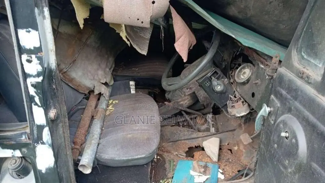 Mitsubishi 4DR5 1978 SUV (Used)
