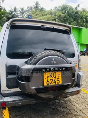 Mitsubishi Pajero 2007 SUV (Used)