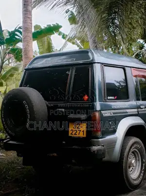 Isuzu Trooper 1987 SUV (Used)