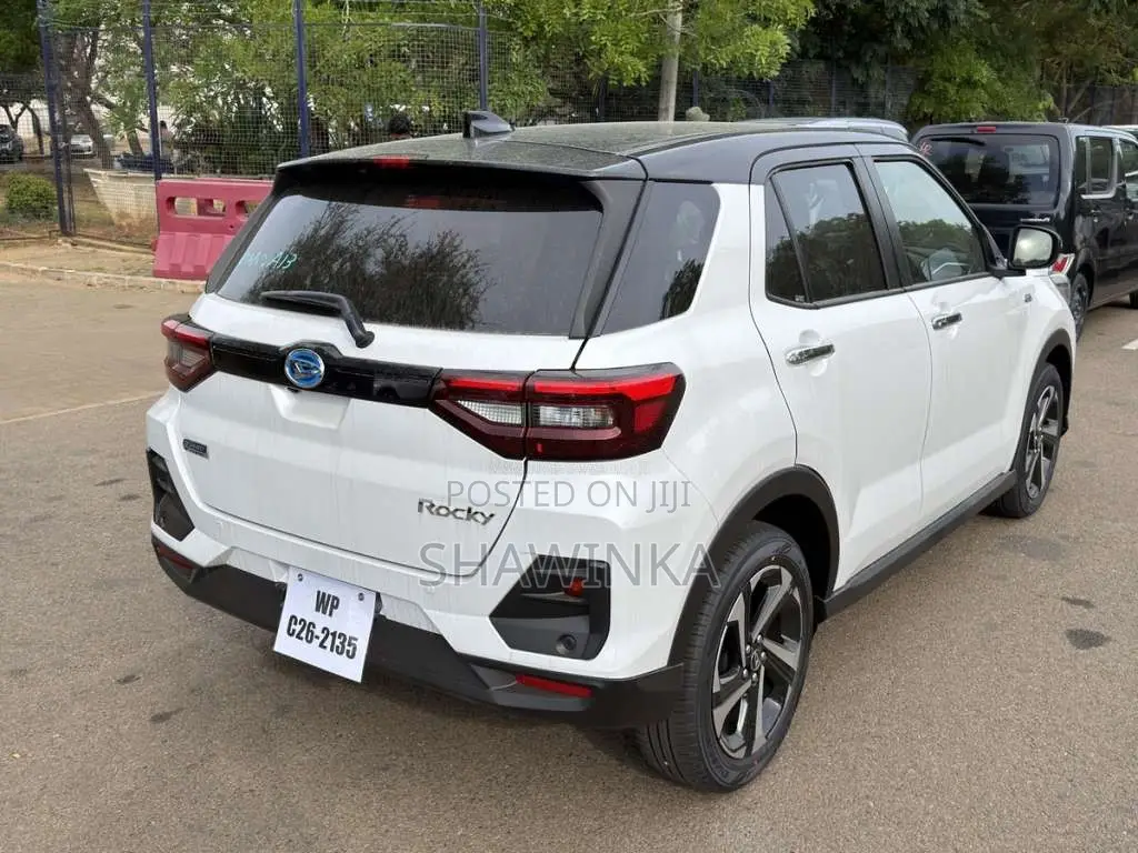 Daihatsu Rocky Premium G HEV 2025 SUV Unregistered (Recondition)